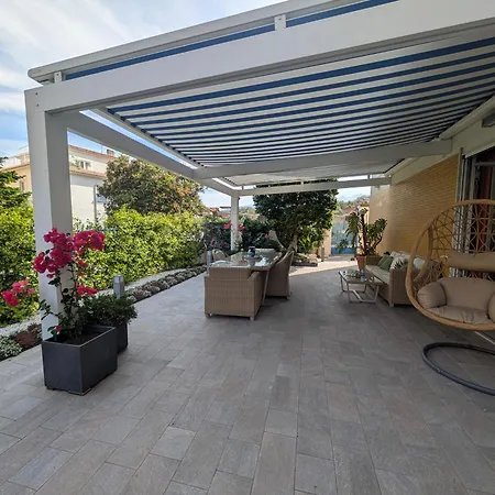 Apartment Garden Sorrento