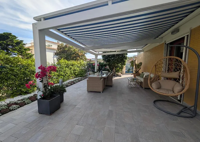 Апартаменти Garden Сорренто