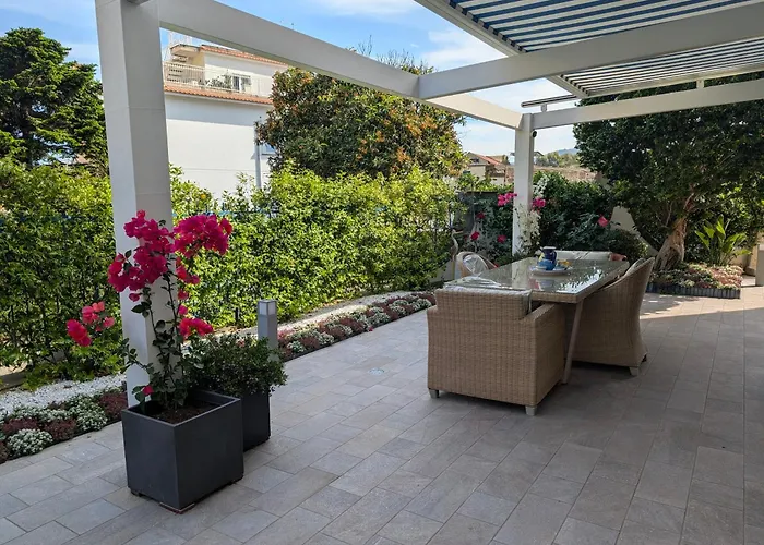 Garden * سورينتو